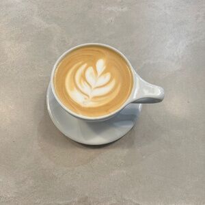 Meet your Posher, Chloe